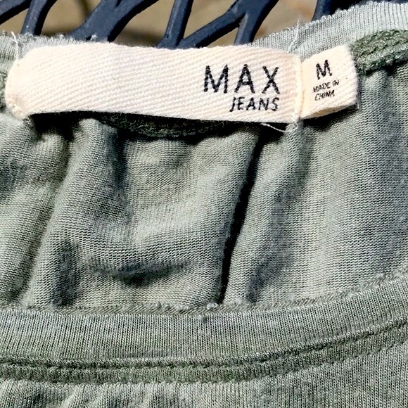 Max Jeans Hi-Lo Top - Picture 4 of 7